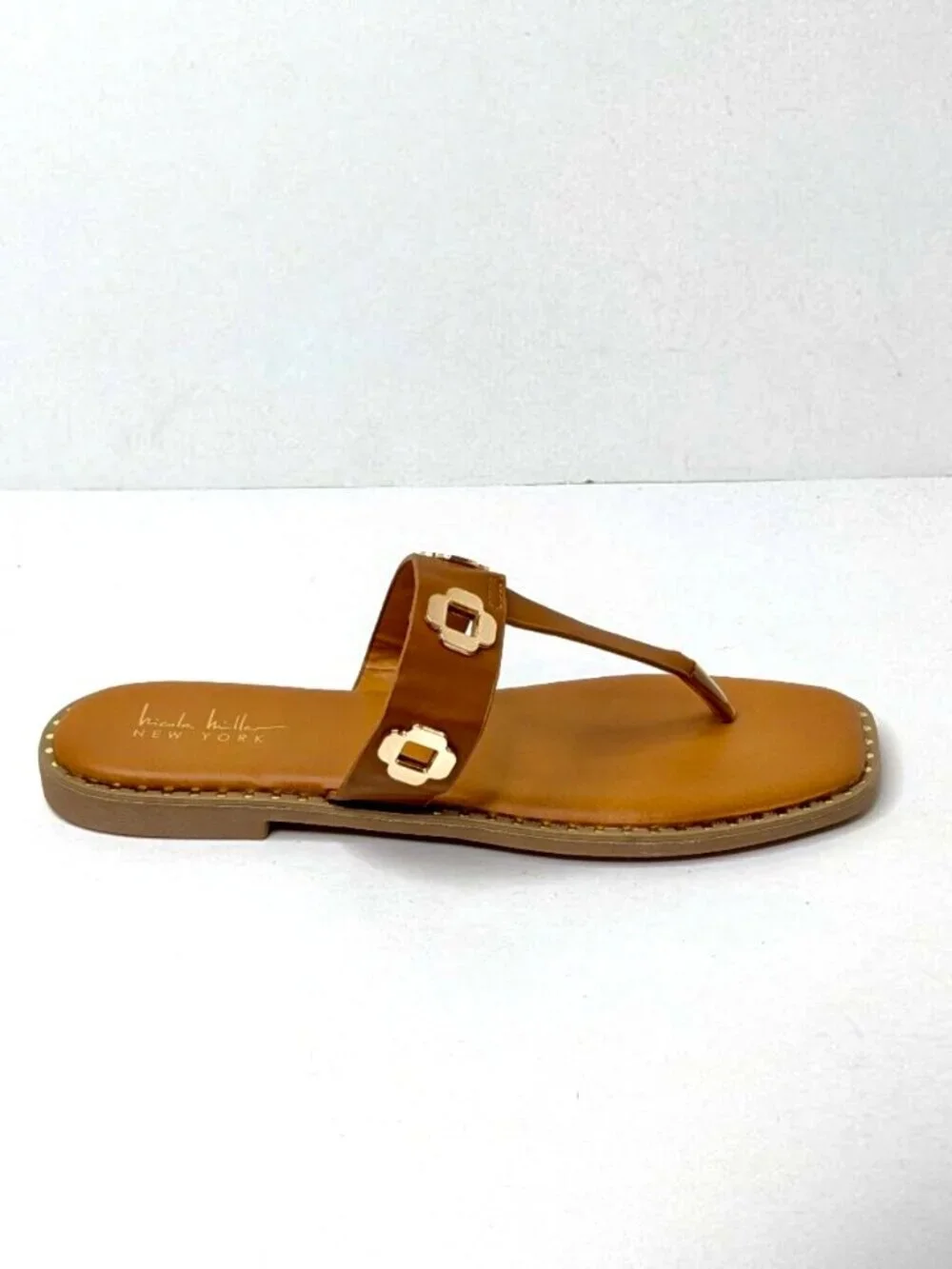 NEW 10 Nicole Miller New York Korey Cognac Studded Thong Sandals Gold Hardware
